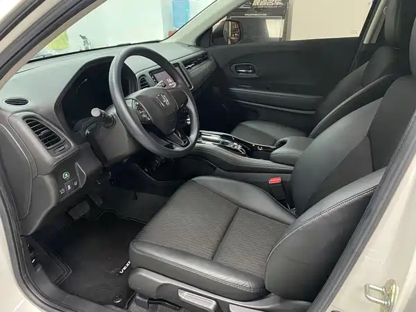 Honda Vezel 2021