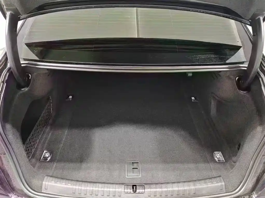 Audi A6L 2021 — фото 17