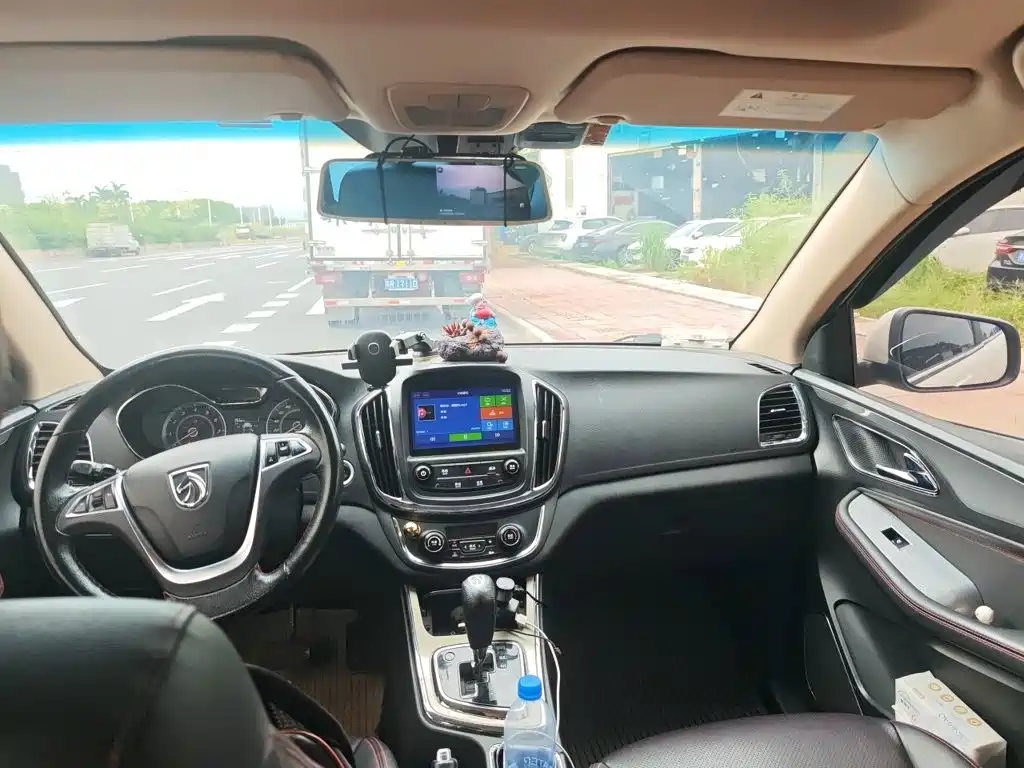 Baojun 560 2017 — фото 19