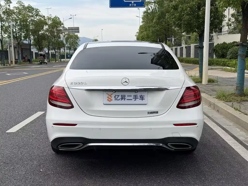 Mercedes-Benz E-Class 2018