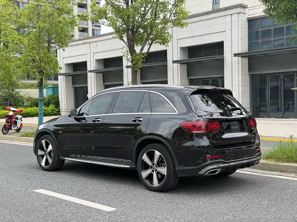 Mercedes-Benz GLC 2022