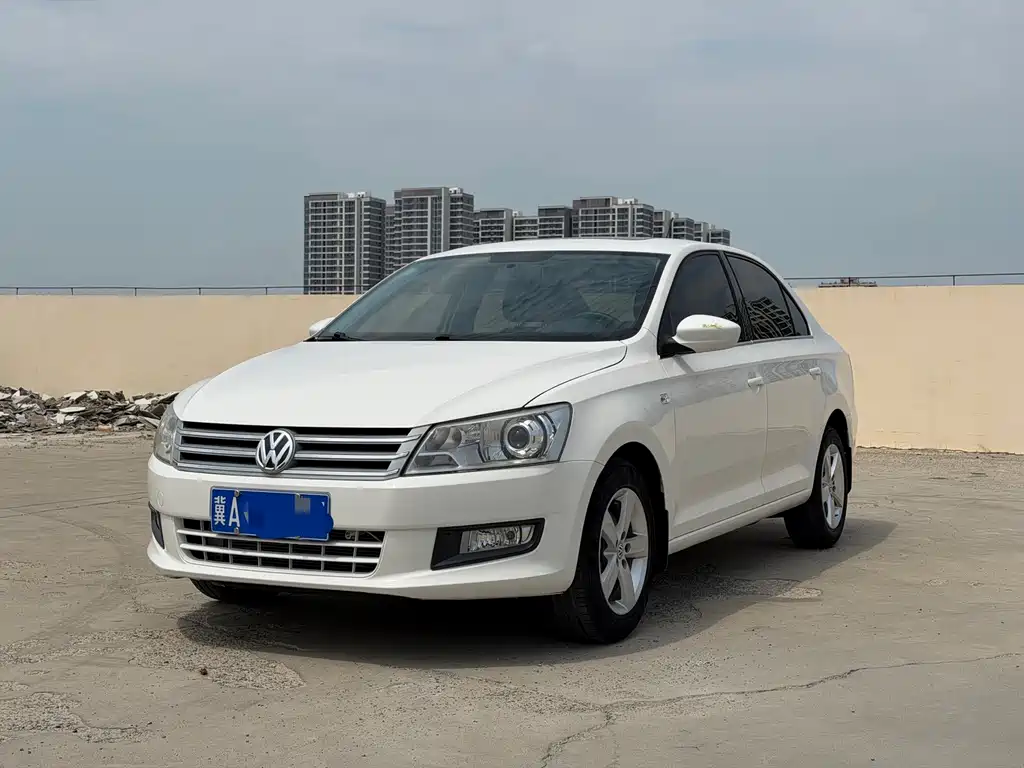 Volkswagen Santana 2014