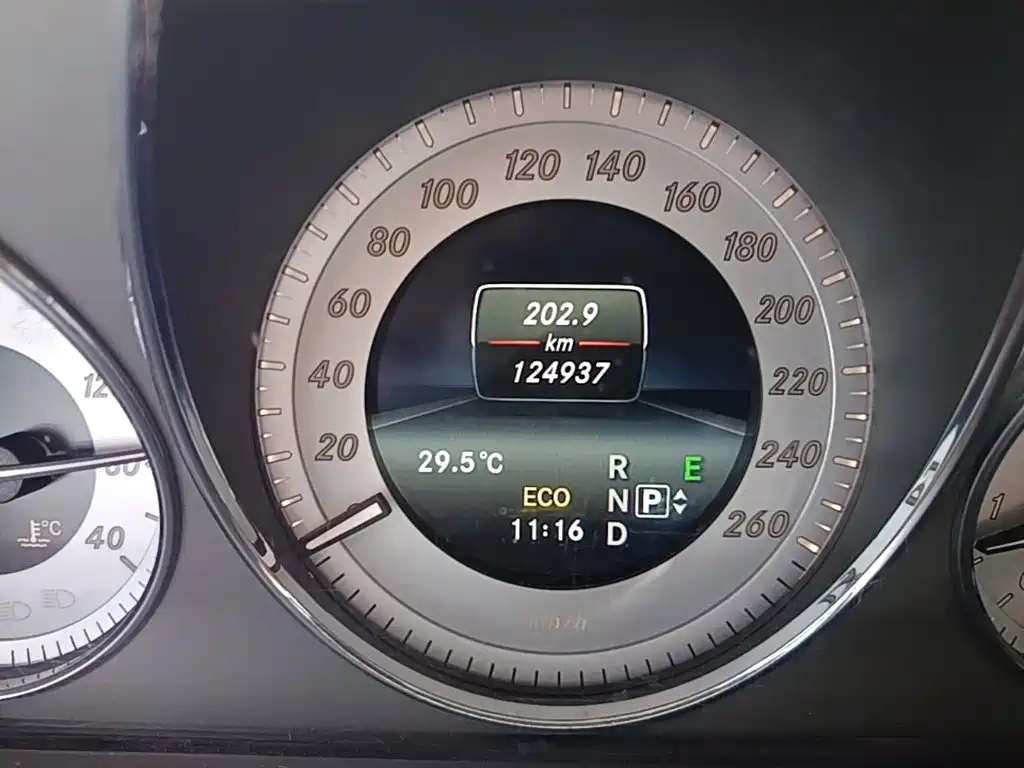 Mercedes-Benz GLK-Class 2015