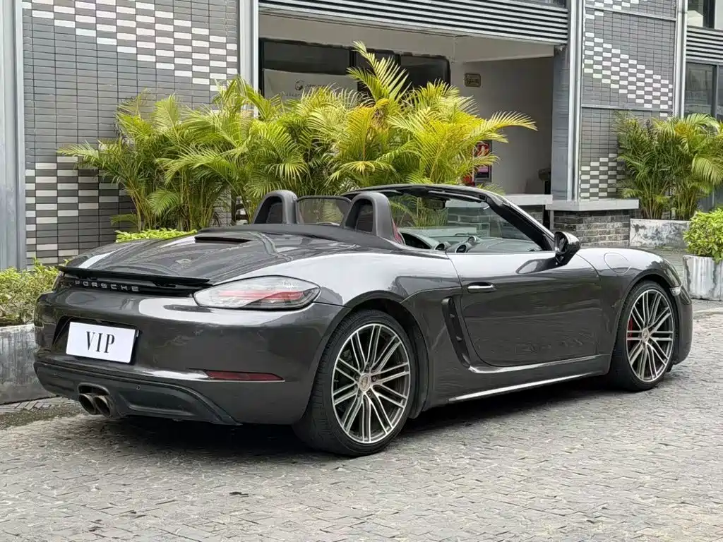 Porsche 718 2017 — фото 8