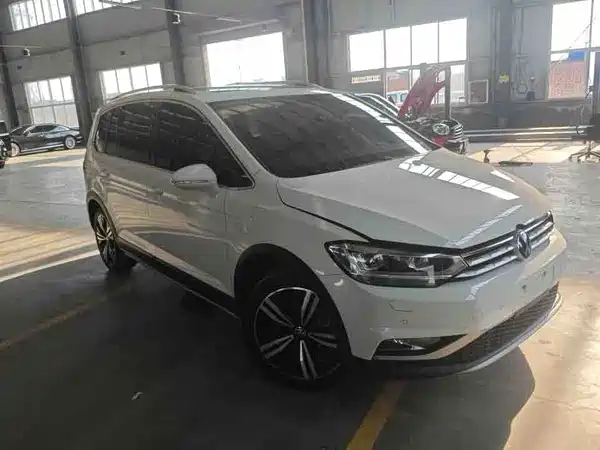 Volkswagen Touran 2021