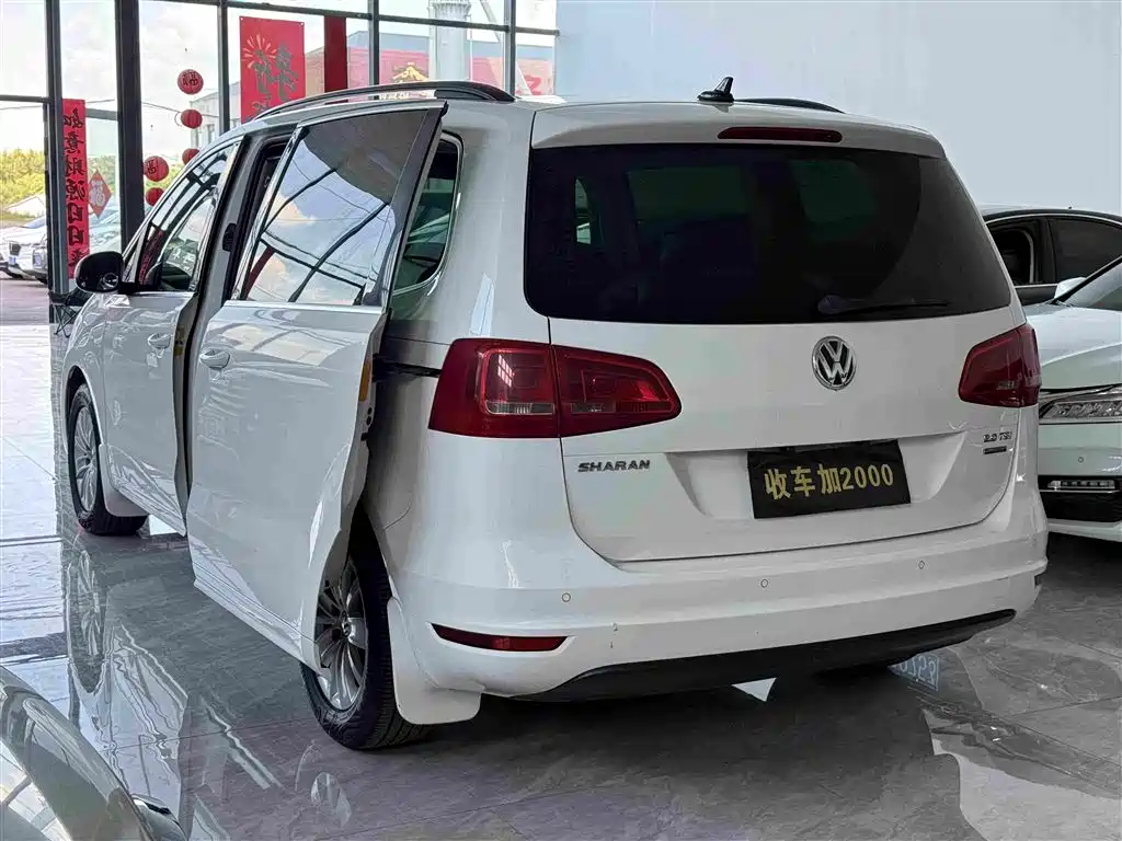 Volkswagen Sharan 2012