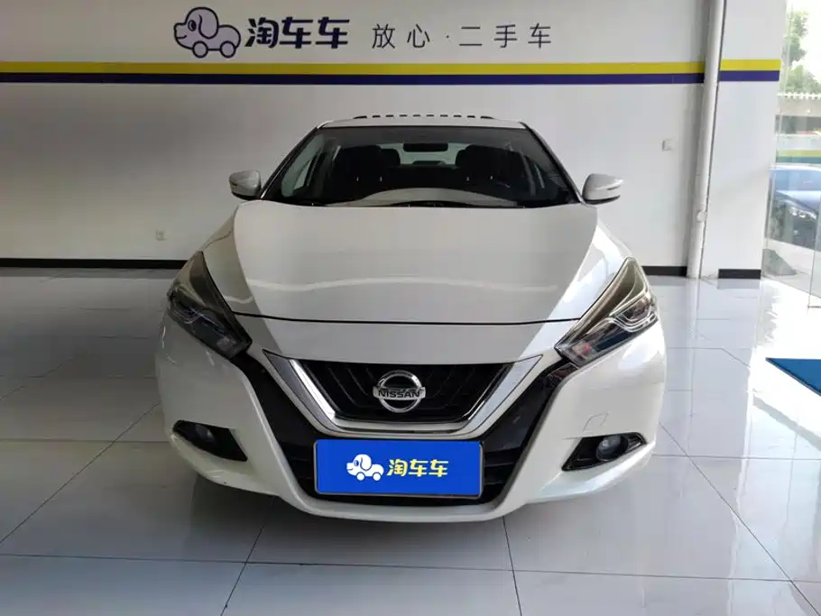 Nissan Bluebird 2018 — фото 2