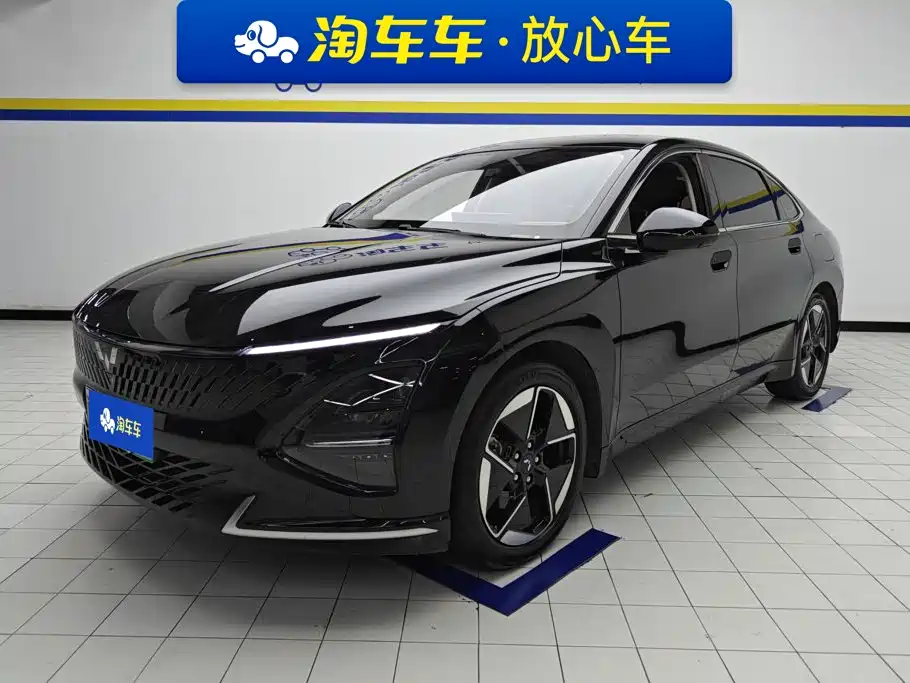 Wuling Starlight 2024 — фото 1