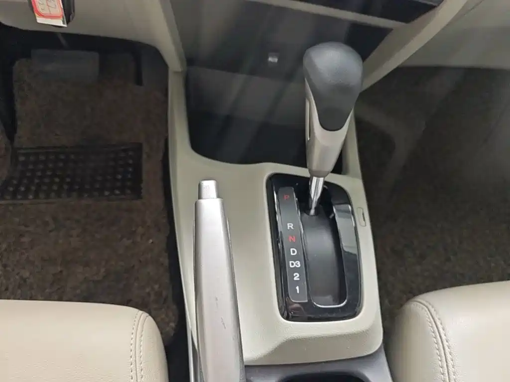 Honda Civic 2014 — фото 14
