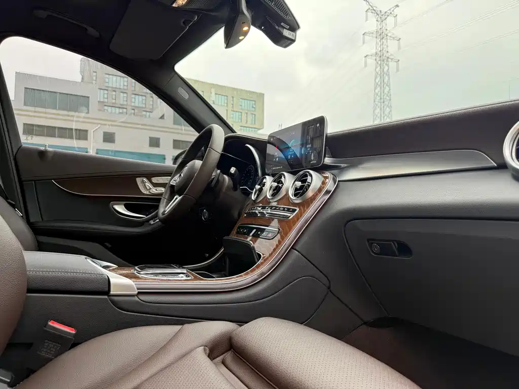 Mercedes-Benz GLC 2022
