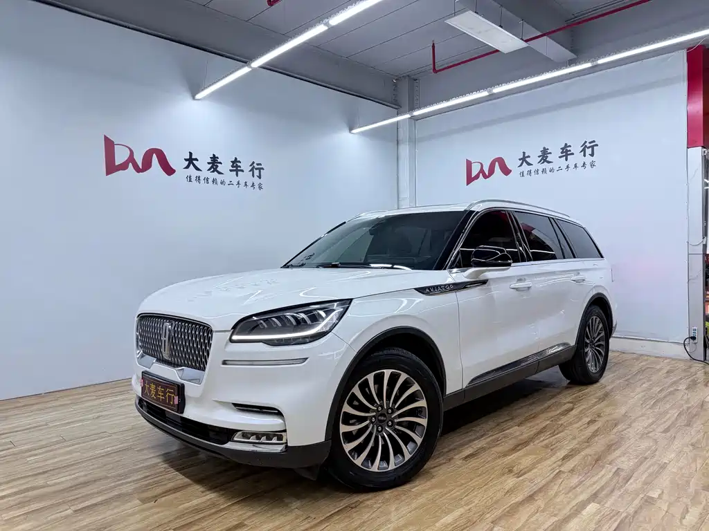 Lincoln Aviator 2020 — фото 1