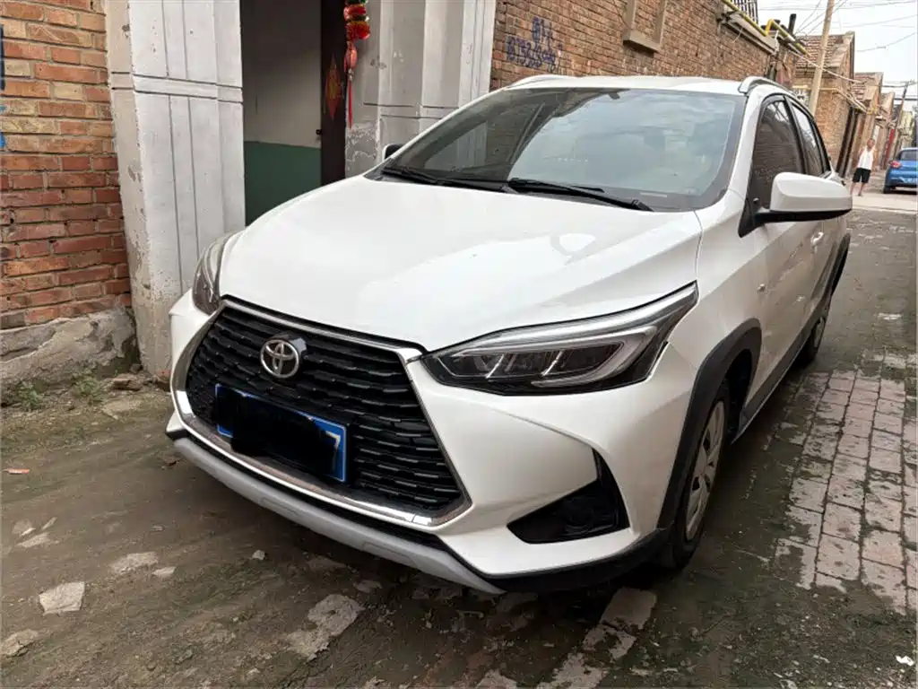 Toyota Yaris L 2019