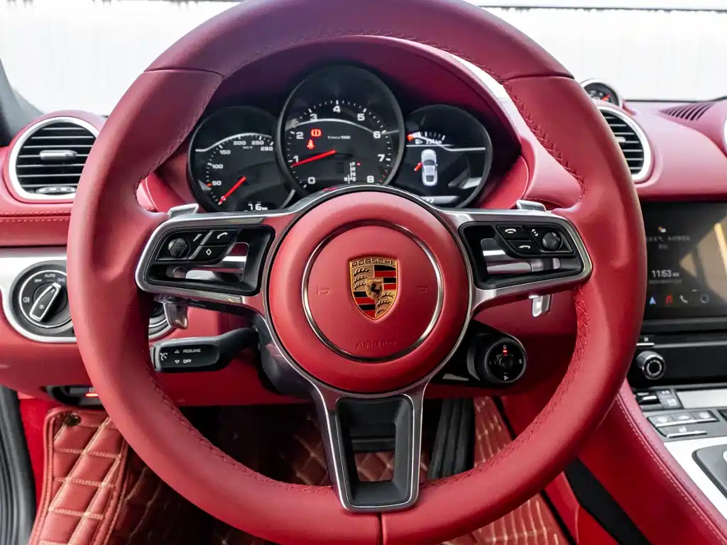 Porsche 718 2026 — фото 12