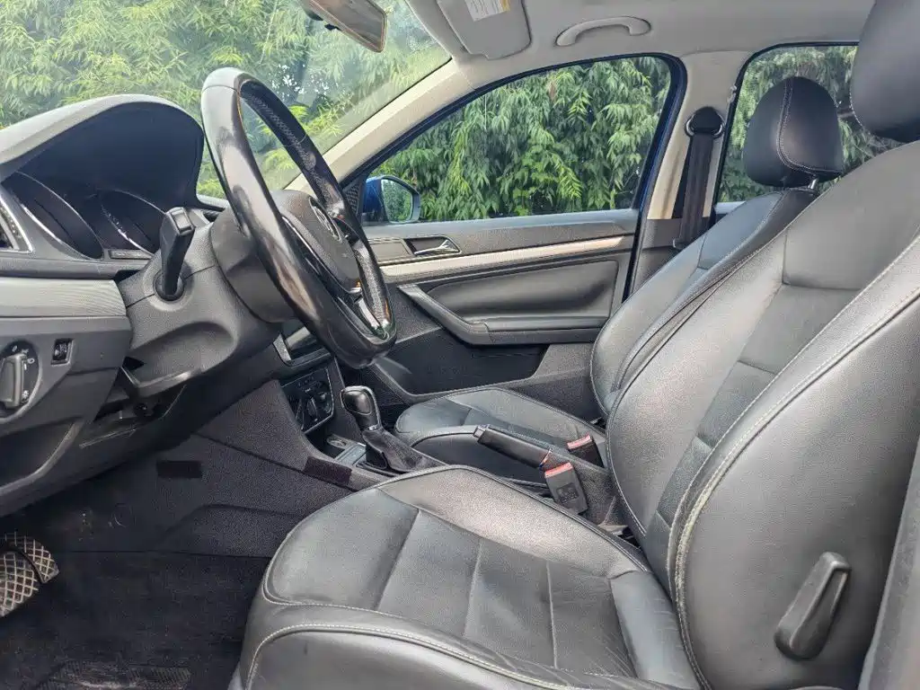 Volkswagen Gran Lavida 2015