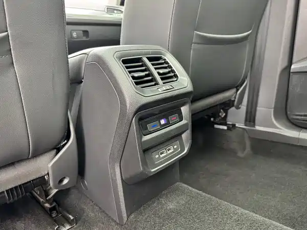 Volkswagen Tiguan L 2021