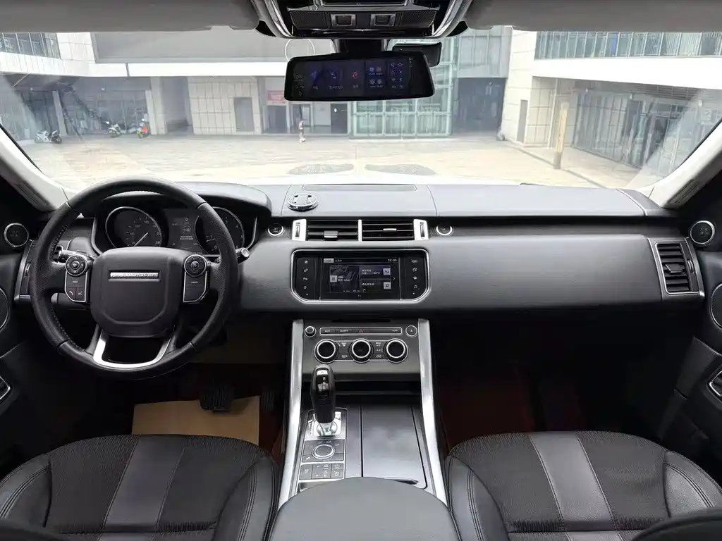 Land Rover Sport 2016 — фото 10