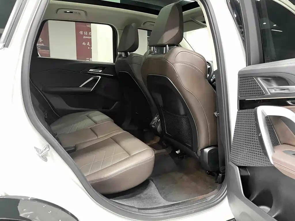 BMW X1 2024 — фото 11