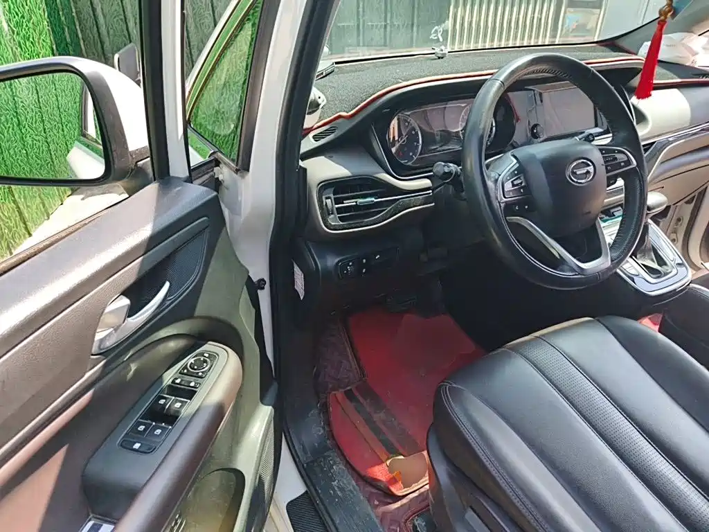 GAC Motor Trumpchi M6 2020 — фото 14