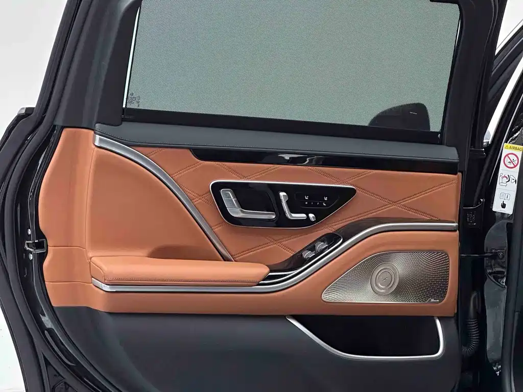 Mercedes-Benz Maybach S-Class 2022 — фото 23