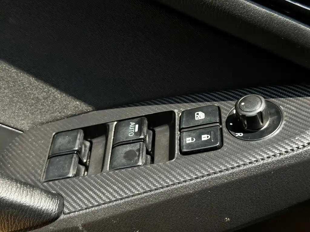 Mazda 3 Axela 2015 — фото 22