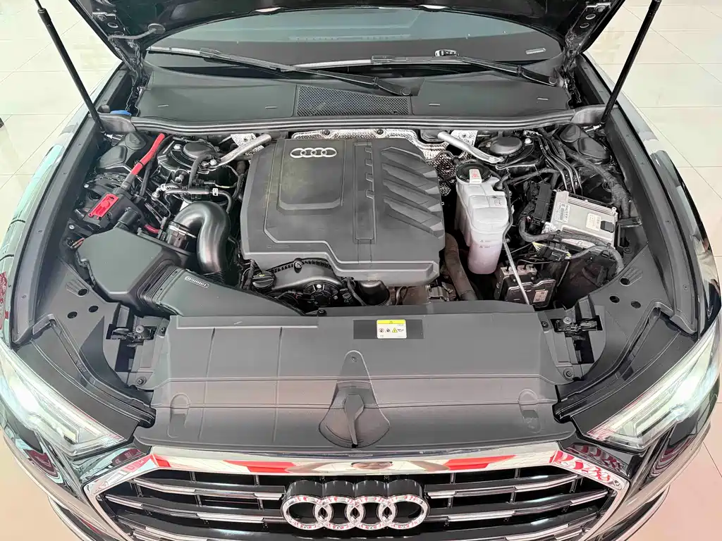 Audi A6L 2023