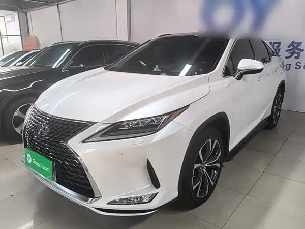 Lexus RX 2022
