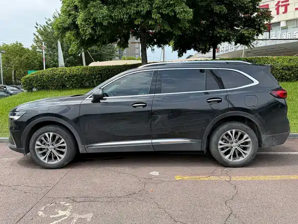 Buick Envision Plus 2024
