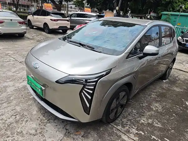 Aion Y 2025