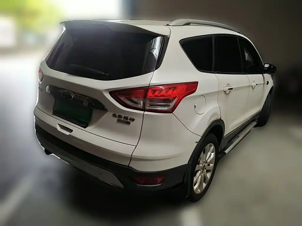 Ford Kuga 2015 — фото 5