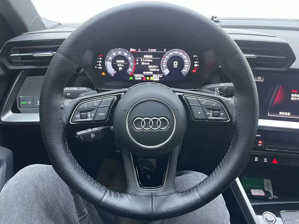 Audi A3 2022 — фото 9