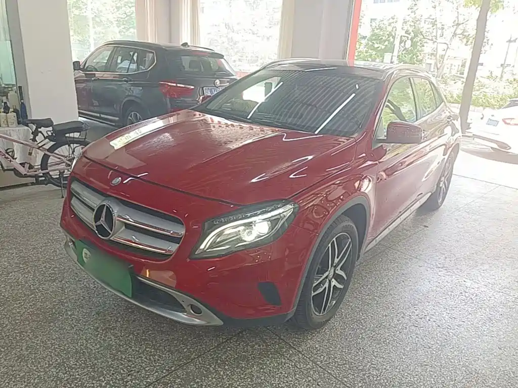 Mercedes-Benz GLA 2015 — фото 2