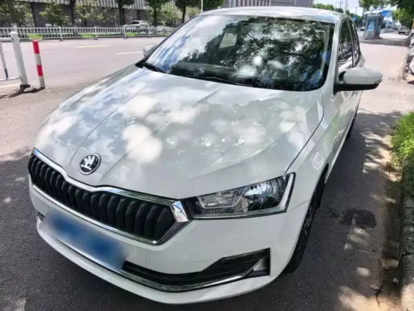 Skoda Rapid Spaceback 2020