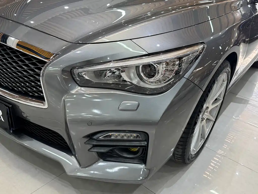 Infiniti Q50L 2017 — фото 13