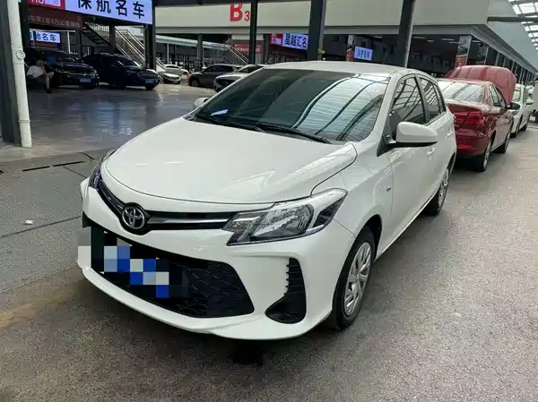 Toyota Vios FS 2023