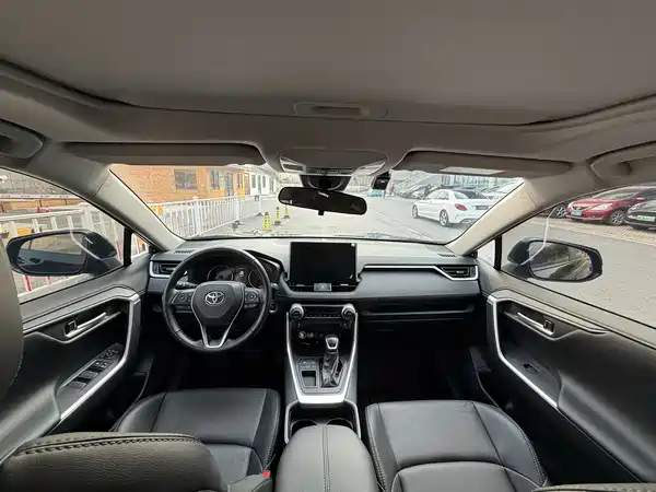 Toyota Wildlander 2022