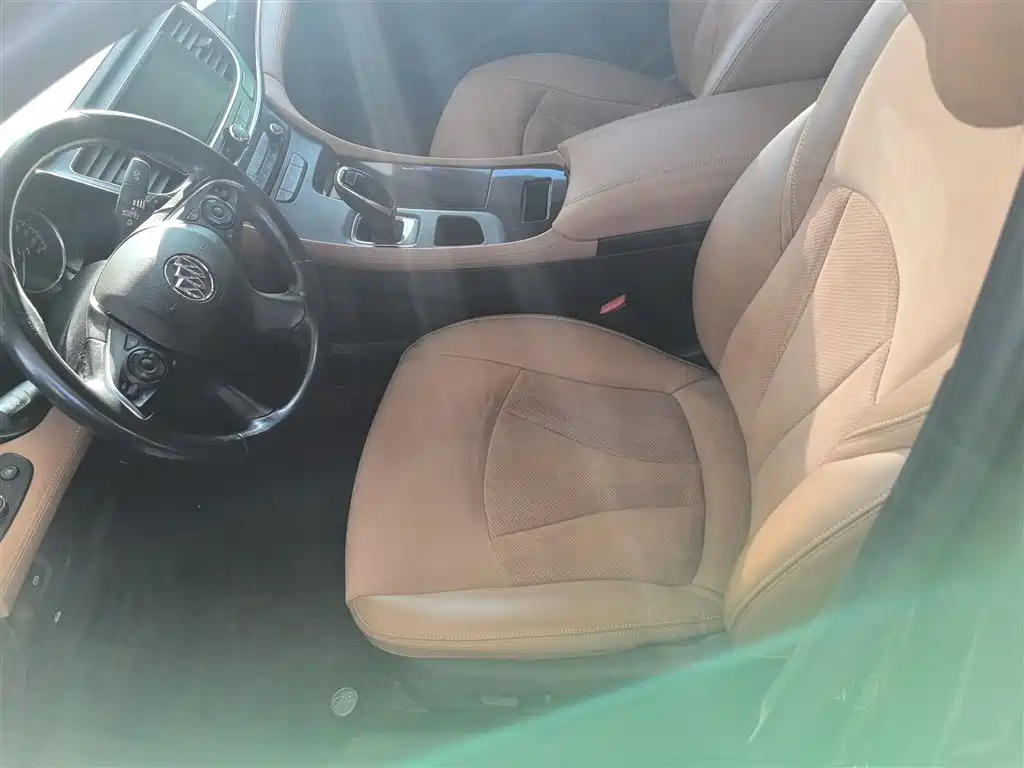 Buick LaCrosse 2018 — фото 15