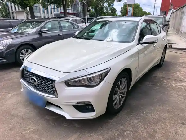 Infiniti Q50L 2019