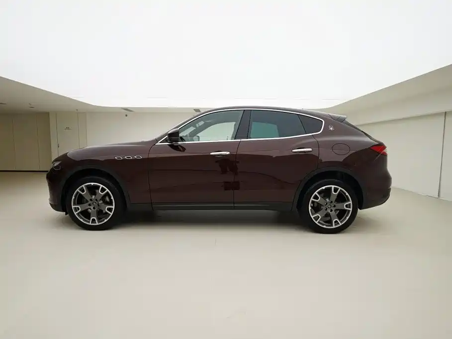 Maserati Levante 2020 — фото 4