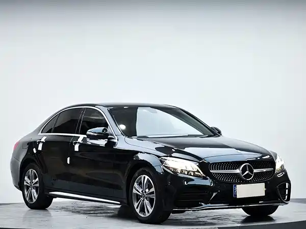 Mercedes-Benz C-Class 2020