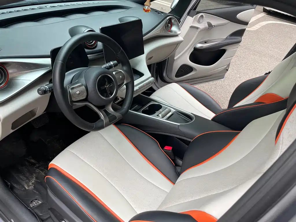 BYD Dolphin 2022 — фото 11