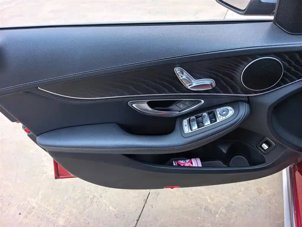 Mercedes-Benz C-Class 2018