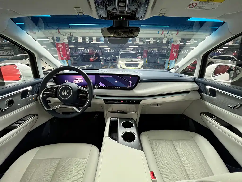 Buick GL8 New Energy 2025 — фото 19