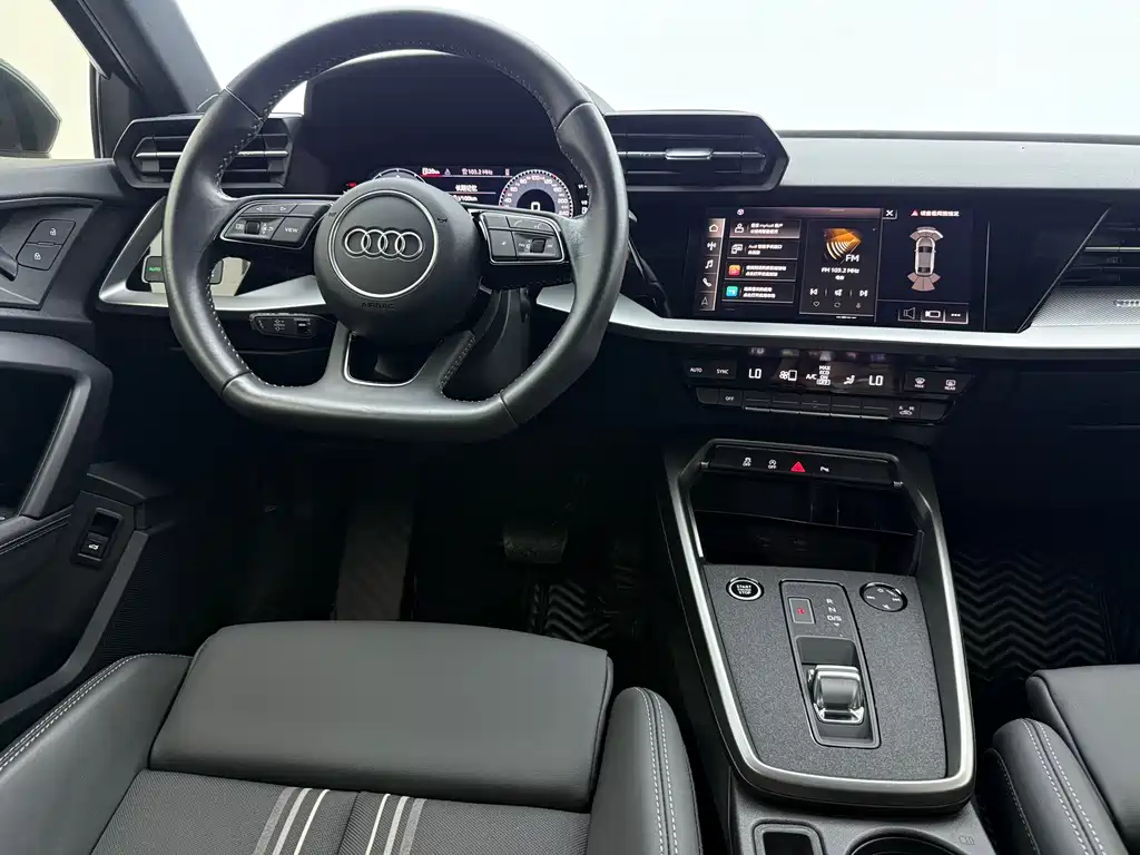 Audi A3 2022 — фото 10