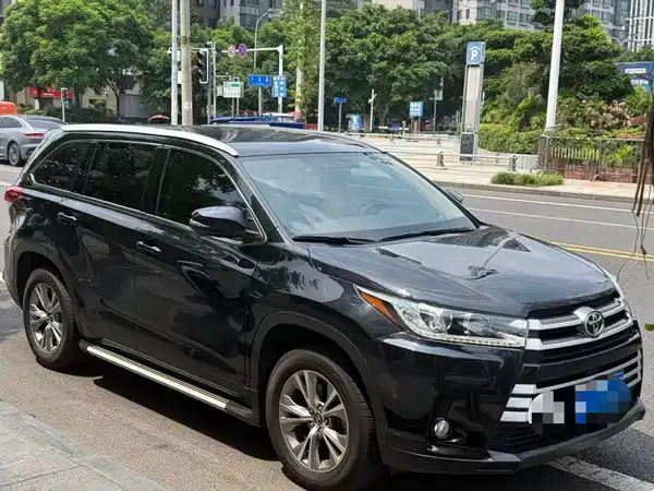 Toyota Highlander 2019