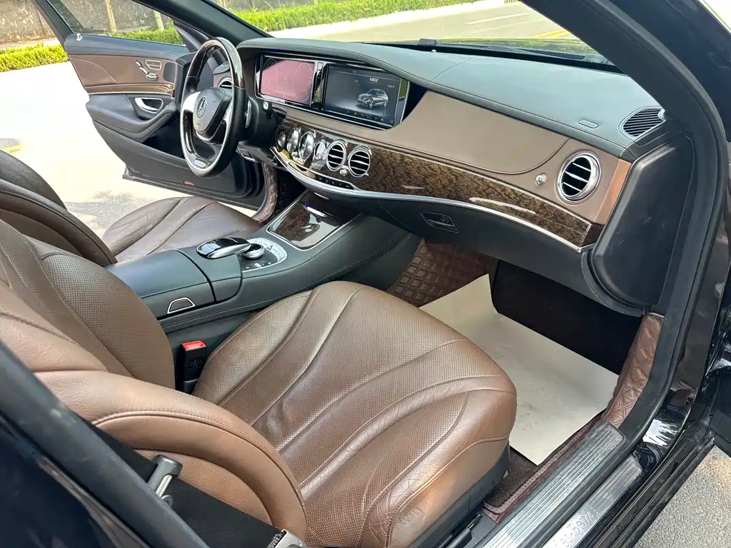 Mercedes-Benz S-Class 2017 — фото 16