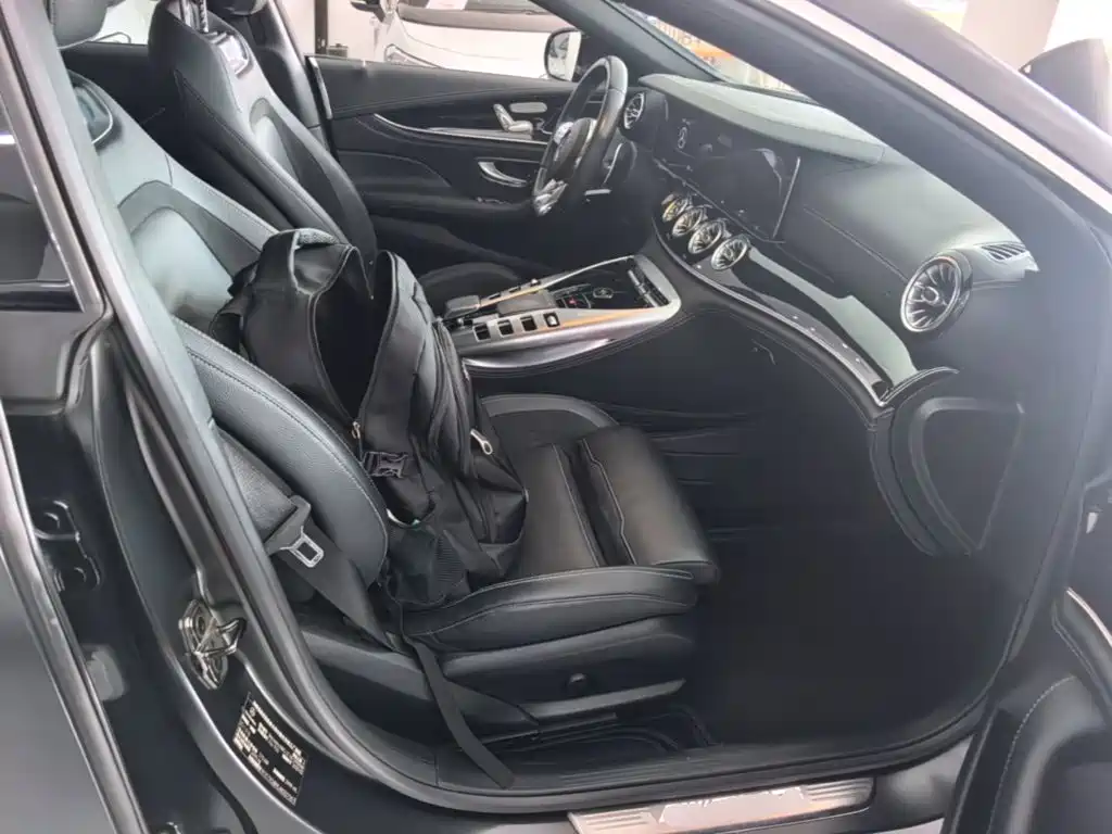 Mercedes-Benz AMG GT 2020 — фото 25