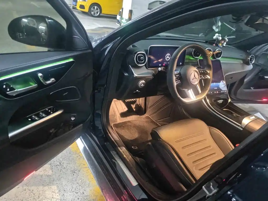 Mercedes-Benz C-Class 2022 — фото 12