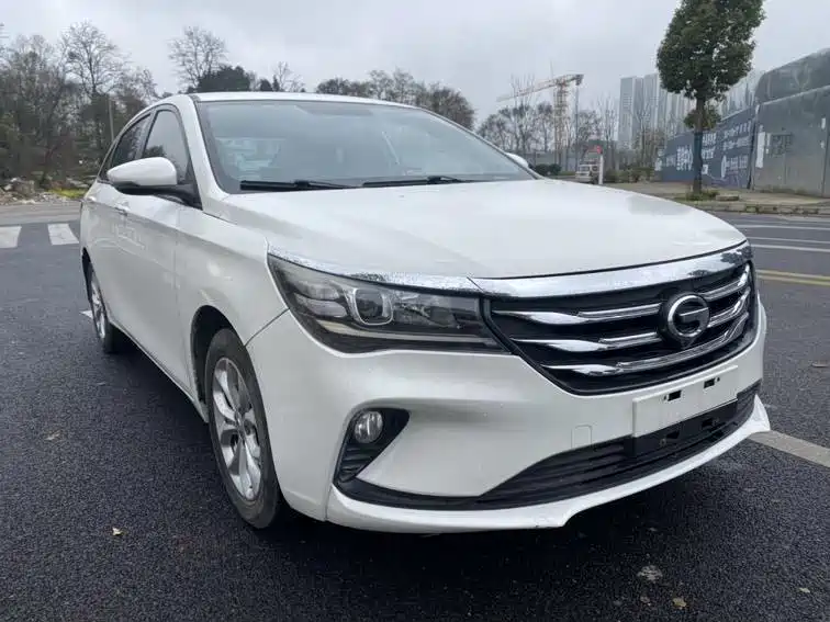 GAC Trumpchi GA4 2018 — фото 3
