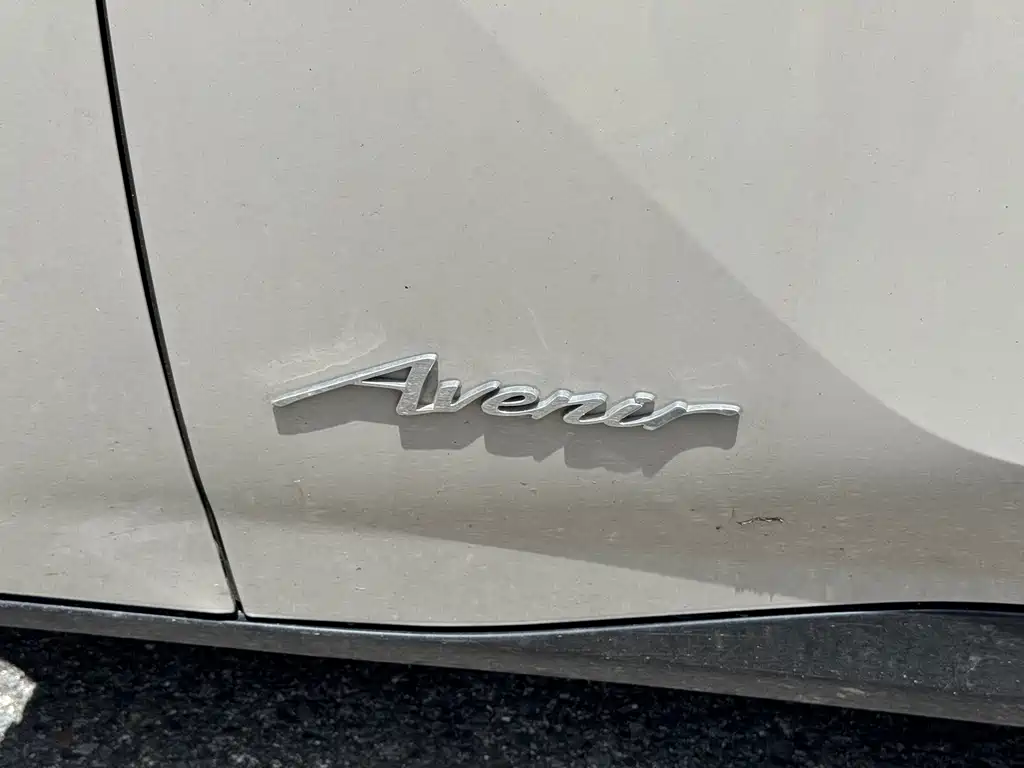 Buick Zhijing L7 2025 — фото 23
