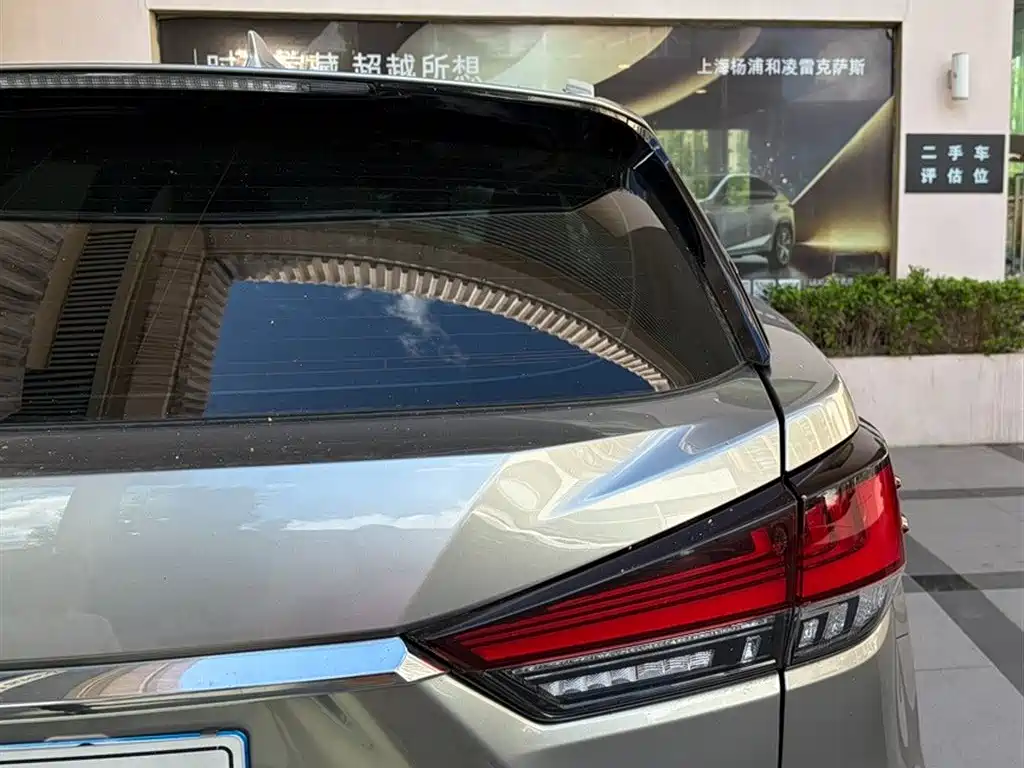Lexus RX 2021 — фото 12